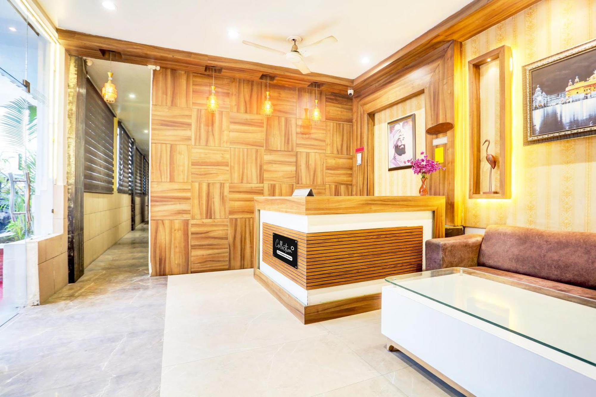 Hotel Super Collection O Amritsar Near Bus Stand Exterior foto