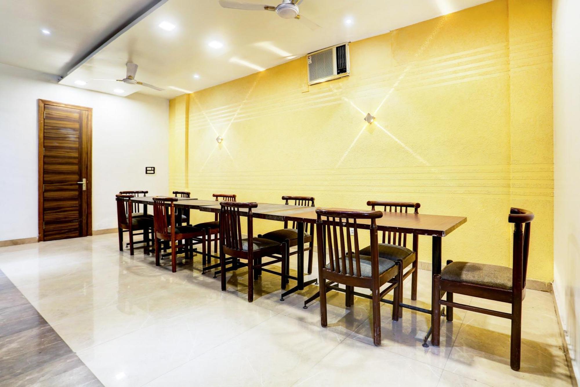 Hotel Super Collection O Amritsar Near Bus Stand Exterior foto